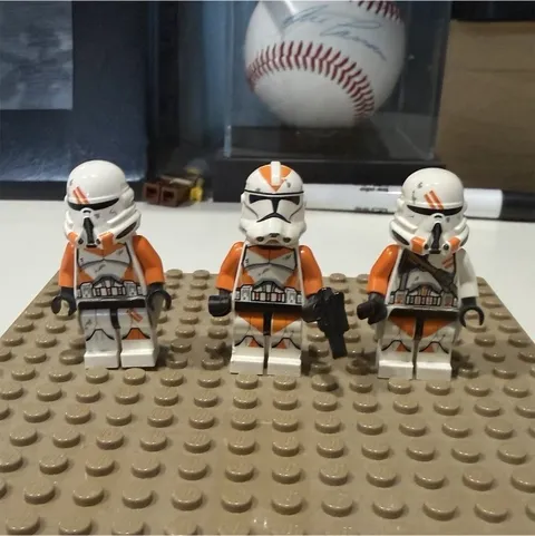 LEGO Star Wars Clone Trooper Plastic Minifigure Lot of 3 w/ Orange Markings