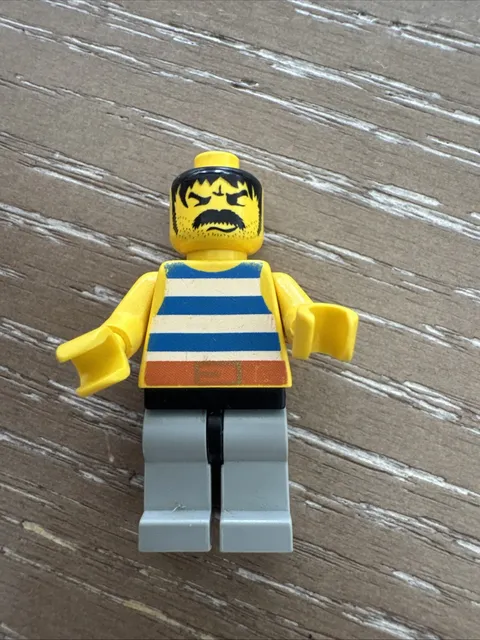 Lego Vintage Pirate pi073 Minifigure no hat