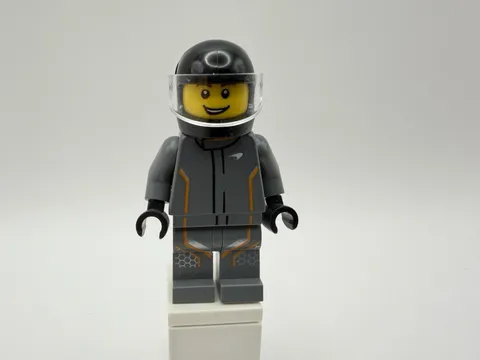 LEGO SPEED CHAMPIONS Part sc069 - McLaren Senna Race Car Driver w/ Helmet-MINT