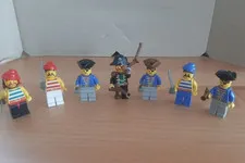 LEGO Minifigure Pirates Lot Set of 7 Bulk Sale