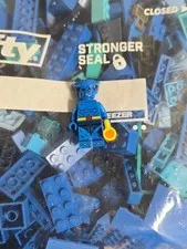 Marvel Beast X-Men  Lego Blue  Lot Huge Over 300 USED pieces READ See  Photos