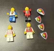 Vintage 80's LEGO Minifig Castle Royal Knights Lot of 4 w Accessories