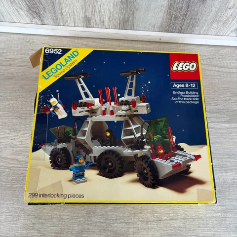 Vintage LEGO 1985  Solar Power Transporter 6952 Classic Space Set W Box & Manual