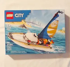 LEGO City Sailboat Set 60438 MPN 60438 102 pcs 5+ Complete Set (Box)