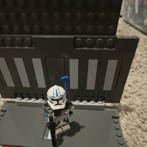 LEGO Star Wars Clone Trooper Minifigure Plastic Figure w/ Helmet & Blaster