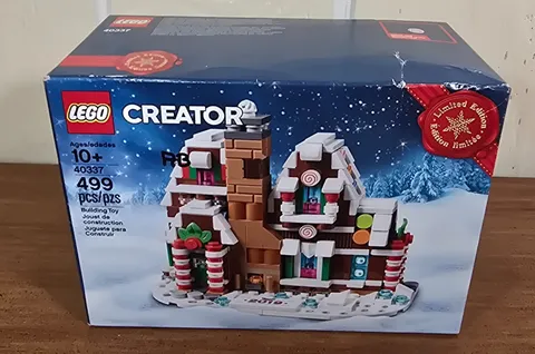 Lego Creator - 2019 LE Christmas House SET #40337