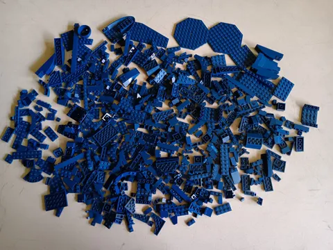 LEGO BULK LOT OF 720 DARK BLUE BRICKS PLATES SLOPES SPECIALTY PIECES