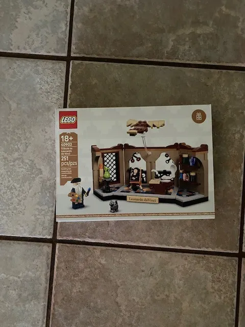 LEGO 40902 Tribute to Leonardo da Vinci Exclusive GWP New /Sealed