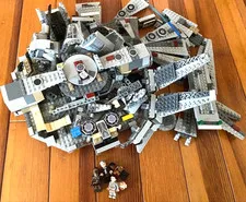 LEGO Star Wars 75105 Millennium Falcon Rey Han Solo Finn Chewbacca BB-8