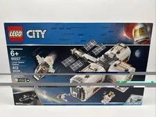 LEGO City Space Lunar Space Station Retired Set 60227 New & Sealed!