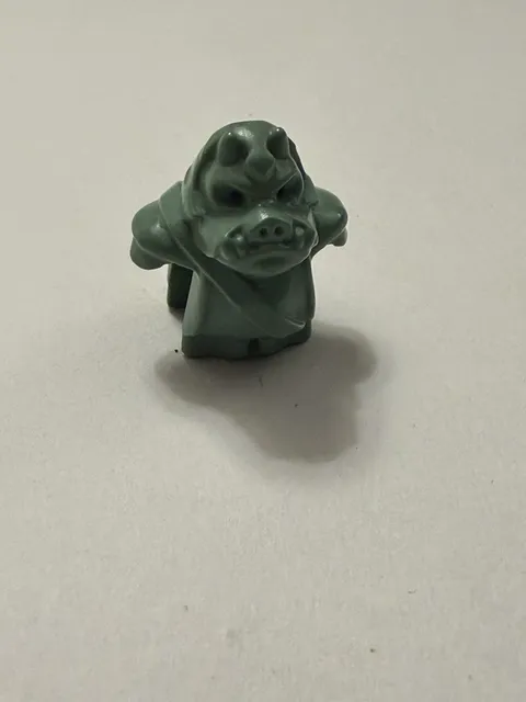 (LEGO Part 44757) for the LEGO Star Wars Gamorrean Guard head only 