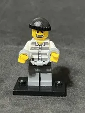 LEGO Jail Prisoner Minifigure from CITY Police Headquarters cty0007 7744 A4