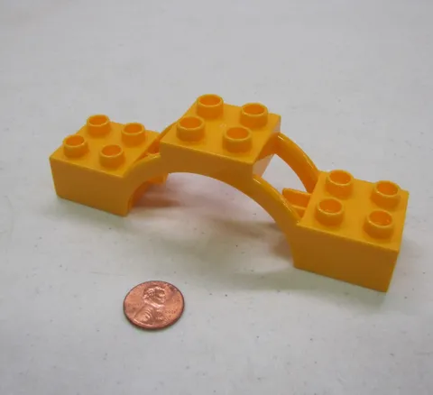 Lego Duplo ARCHWAY YELLOW GOLD CLOCK ARCH TOWER Castle Town Building 62664
