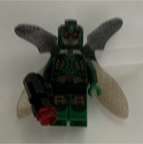 LEGO Green Winged Insect Minifigure Character with Blaster Accessory