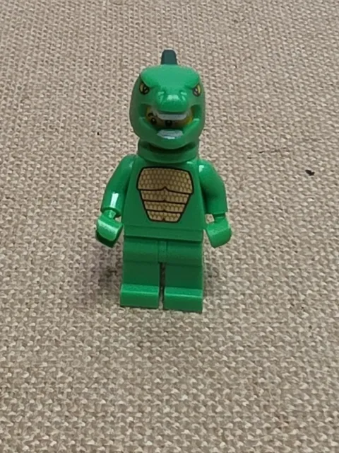 LEGO MINIFIGURES Series 5 Lizard Man Minifigure