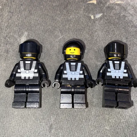LEGO Blacktron Spacemen Minifigure Lot Classic Space Vintage Figures QTY 3