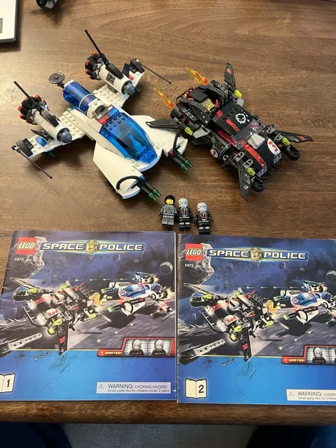 LEGO Space Police 5973 Hyperspeed Pursuit
