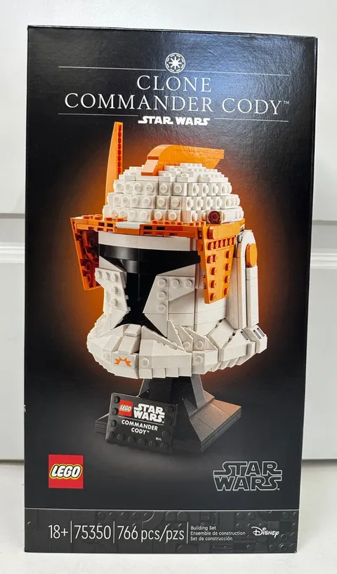 LEGO Star Wars Clone Commander Cody Helmet 75350 766 pcs NEW