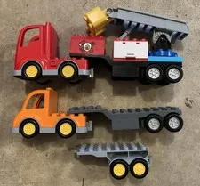 Lego Duplo - 2 Trucks and 3 Trailers - Construction- Fire