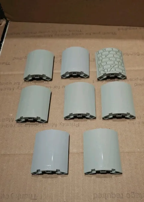 Lego 8 Light Gray Cylinder Quarter Round 4 x 4 x 6 Parts