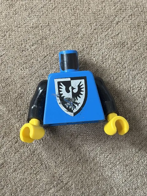 Lego Blue Minifigure Torso Castle Black Falcon Shield Castle Knight Damaged
