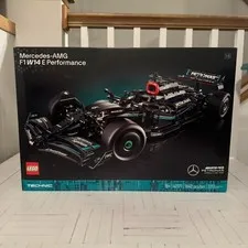 LEGO TECHNIC: Mercedes-AMG F1 W14 E Performance (42171)