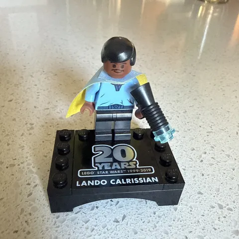 LEGO Star Wars Lando Calrissian Minifigure 20th Anniversary SW1027 With Stand
