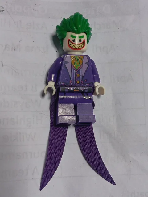 LEGO Minifigure The Joker Purple Suit Green Hair Long Fabric Cape 