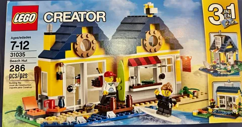 LEGO Creator 31035 Beach Hut 3-in-1 Set 286 pcs Ages 7-12 Box Plastic