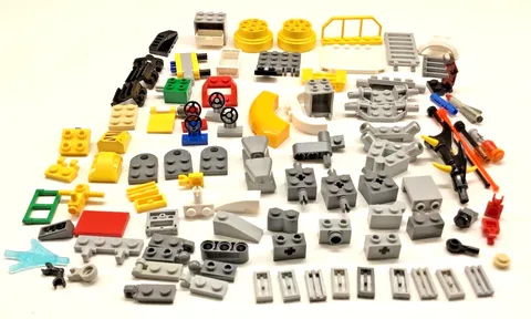 Lot of 96 Random LEGO LOT Mix Colors Loose Parts Pieces