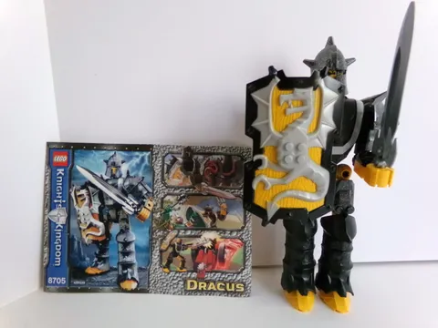 LEGO Knights' Kingdom Dracus (8705) Complete with Instructions (No Canister)