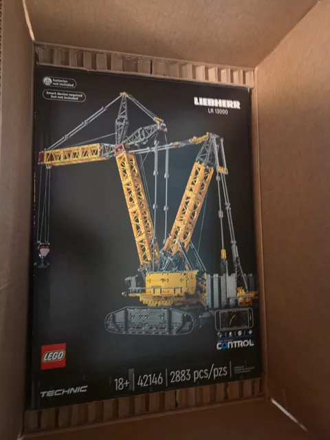 LEGO TECHNIC: Liebherr Crawler Crane LR 13000 (42146)