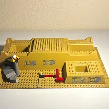 Rare Lego Base from set 7627 as shown here with stairs