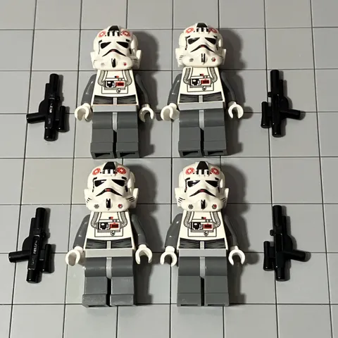 AT-AT Driver The Empire Strikes Back Star Wars Lego Minifigure 8084 E9 61