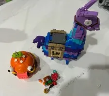 Lego Fortnite Llama 77071 & Durr Burger 77070 Sets As Shown No Figs!