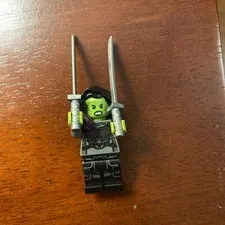LEGO Gamora Minifigure - Marvel Guardians of the Galaxy- (76081) WITH SWORDS