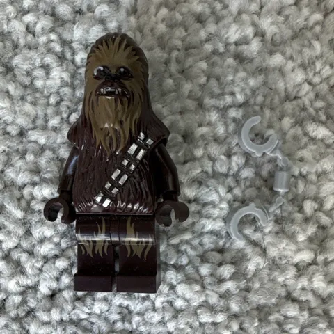LEGO Star Wars Set 75396 Chewbacca Minifigure w/ Handcuff Accessories