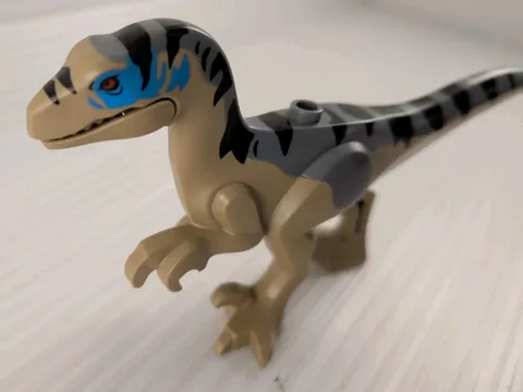 LEGO 2025 Velociraptor Jurassic World Minifigure 76973 Tan Gray Blue Dinosaur