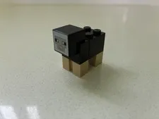 RARE Lego Minecraft Mountain Cave Black Sheep - Very Good Condition 