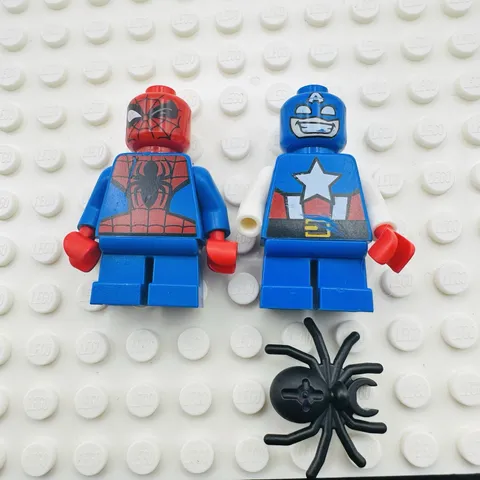 Lego Spider-Man & Captain America Short Legs Minifigures Marvel Super Heroes