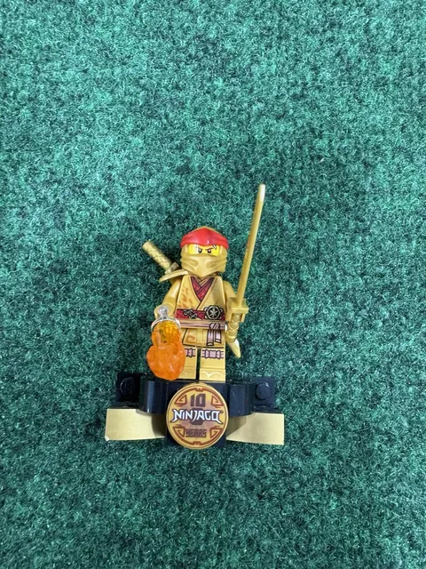 Lego Ninjago KAI 10th Anniversary Golden Ninja 71736 Mini Fig