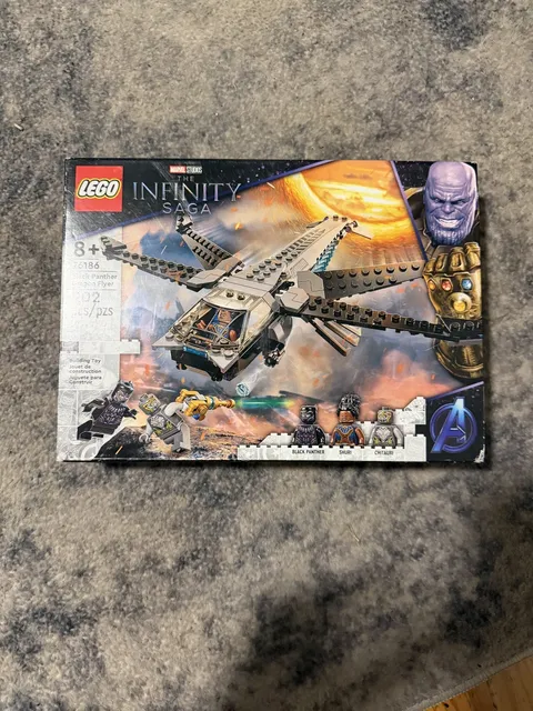 LEGO Super Heroes: Black Panther Dragon Flyer (76186)