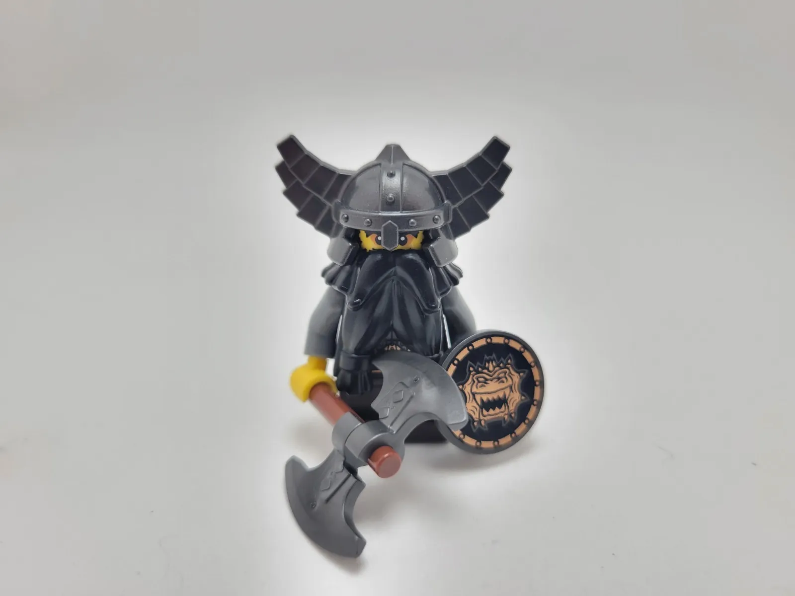 LEGO Evil Dwarf Minifigure Series 5 Col076 CMF Complete With Shield And Axe
