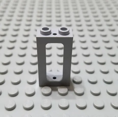 LEGO Light Bluish Gray 1x2x3 Train Style Window