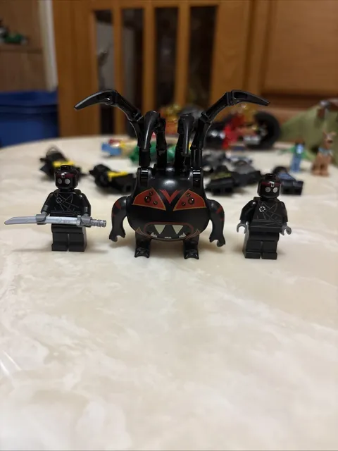 LEGO Spider Bytez TNT025 & Foot Soldier TNT011 (x2) Bundle