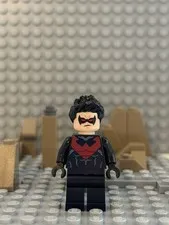 LEGO DC Superheroes Nightwing 2014 Man-Bat attack 76011 Minifigure