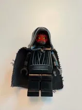 RARE LEGO Star Wars | Darth Maul (Hood and Cape) - Item No: sw0003