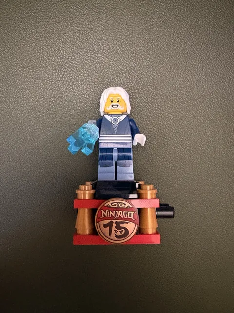 LEGO Ninjago 15th Anniversary Master of Ice (Hibernus) Minifigure (set 71860)