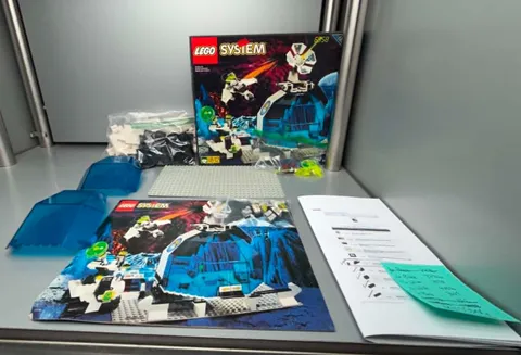 USED LEGO Android Base Space 6958 90% Complete with missing parts list