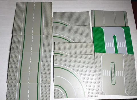 Lot of 13 Vintage LEGO City Street Road Base Plates Gray Green 32x32